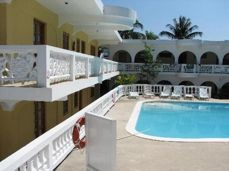 נגריל Pure Oasis Resort מראה חיצוני תמונה
